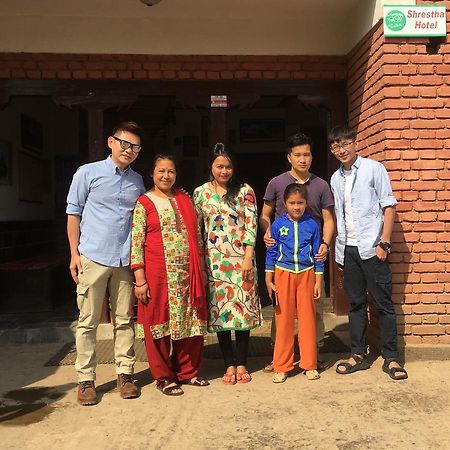 Shrestha Hotel & Restaurant Bandipur Bagian luar foto