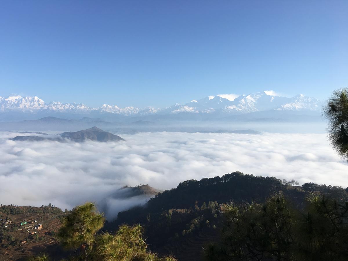 Shrestha Hotel & Restaurant Bandipur Bagian luar foto